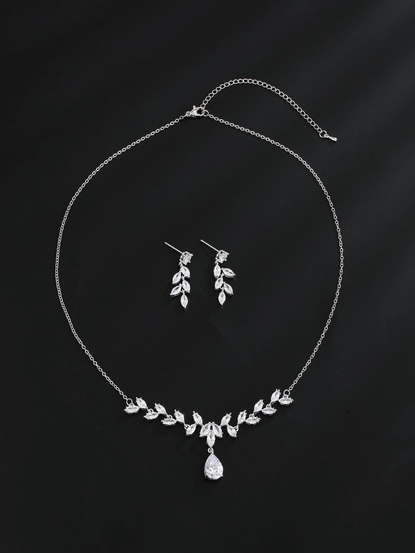 Leaves Shape Jewelry Set